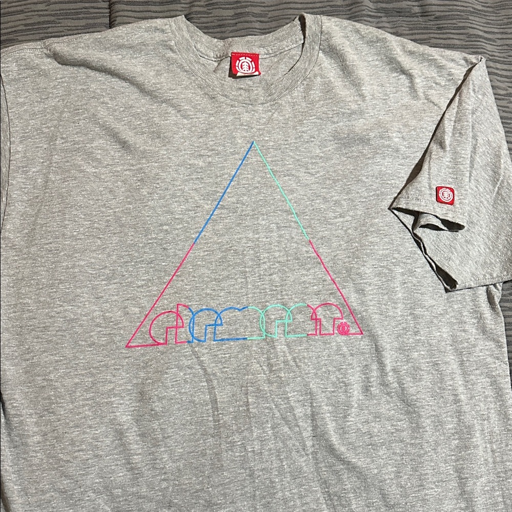 Vintage Element graphic tee